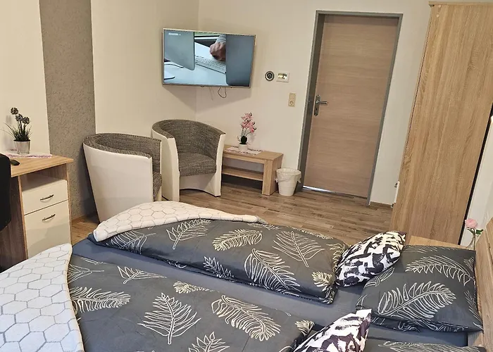 Familienfreundliche Fewo Fuer 6 Personen